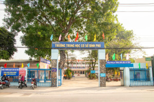 Thông báo phân luồng giờ học sinh tan học